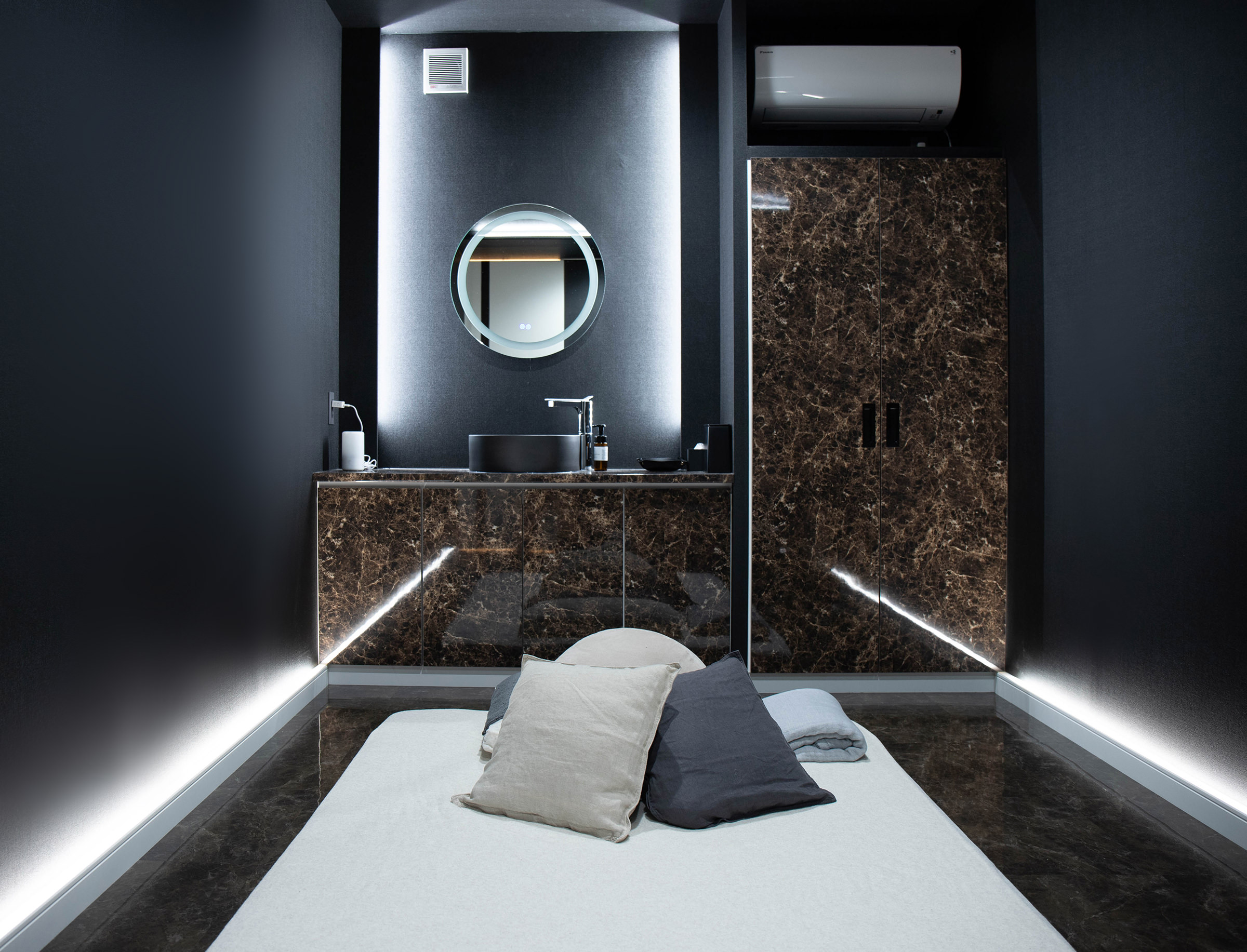 ROOM TypeB